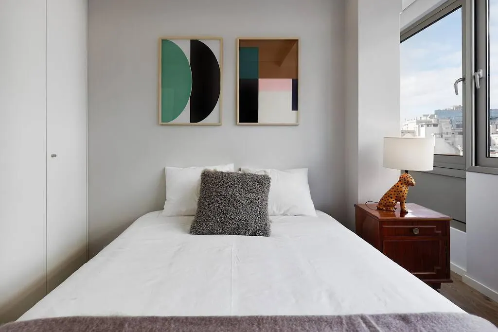 Lisbon Central Apartment With Balcony